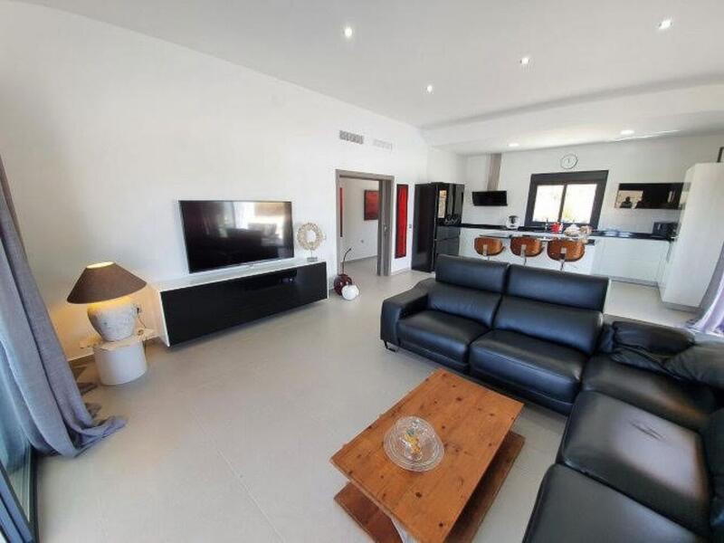 3 bedroom Villa for sale