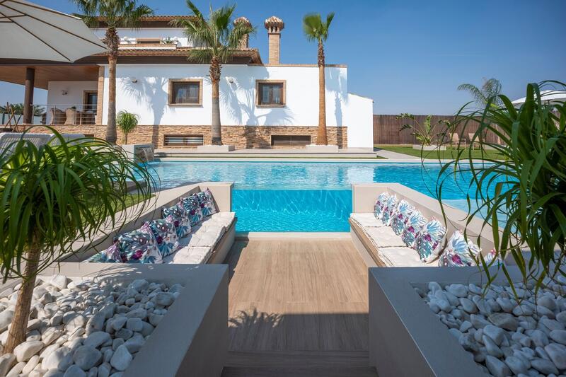 4 bedroom Villa for sale