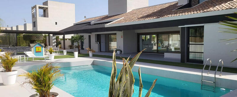 Villa for sale in Sucina, Murcia
