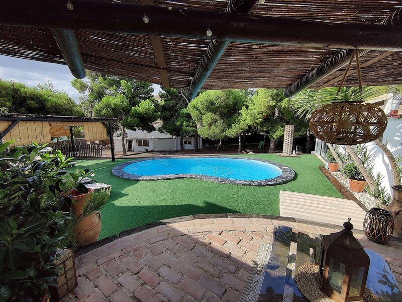 3 Cuarto Villa en venta