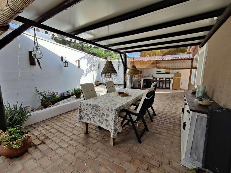 3 Cuarto Villa en venta
