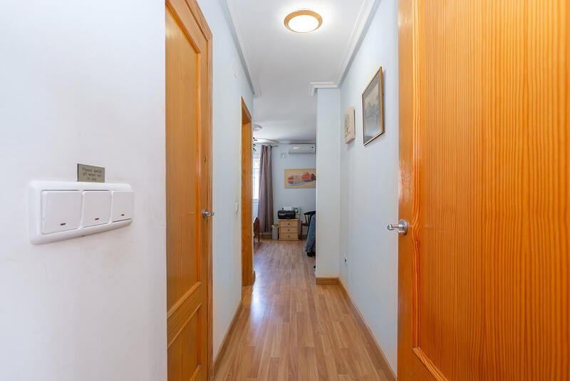 6 Cuarto Villa en venta