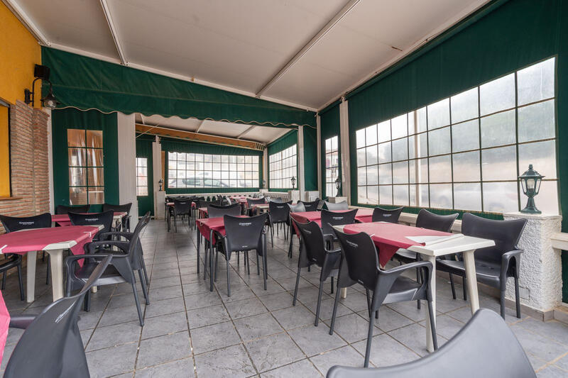 8 chambre Villa à vendre