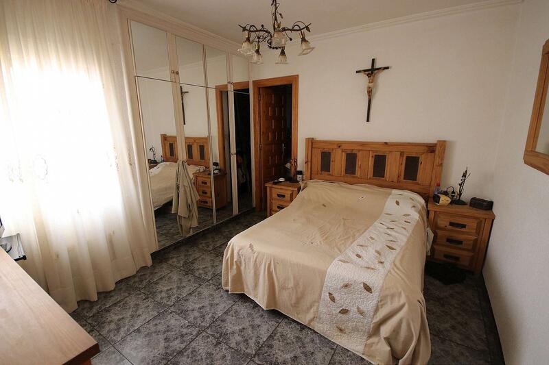 5 Schlafzimmer Stadthaus zu verkaufen