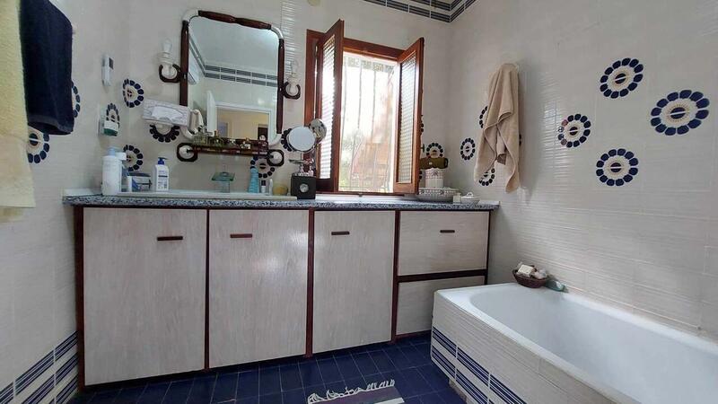 6 chambre Villa à vendre