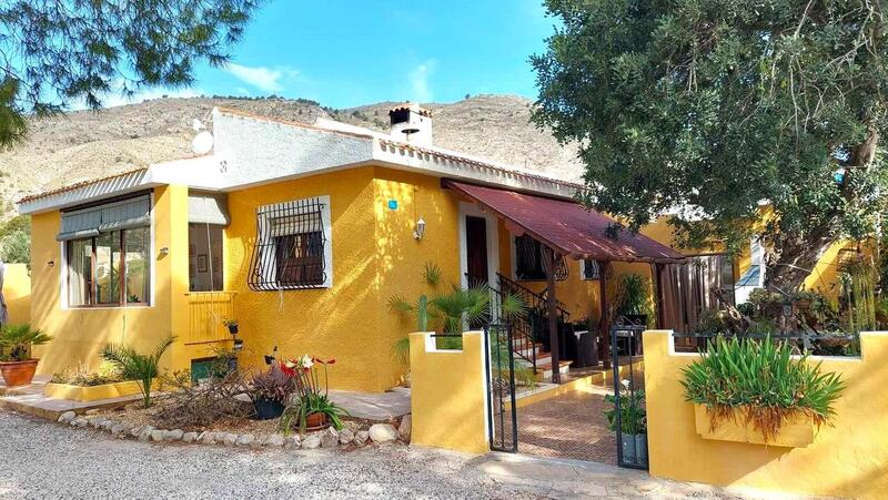 6 chambre Villa à vendre