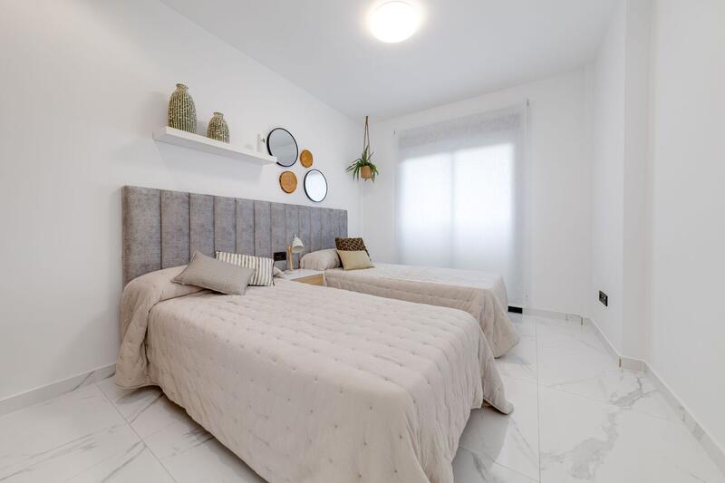 2 bedroom Apartment for sale