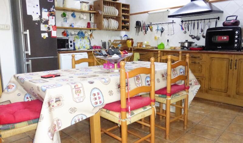 2 Schlafzimmer Landhaus zu verkaufen