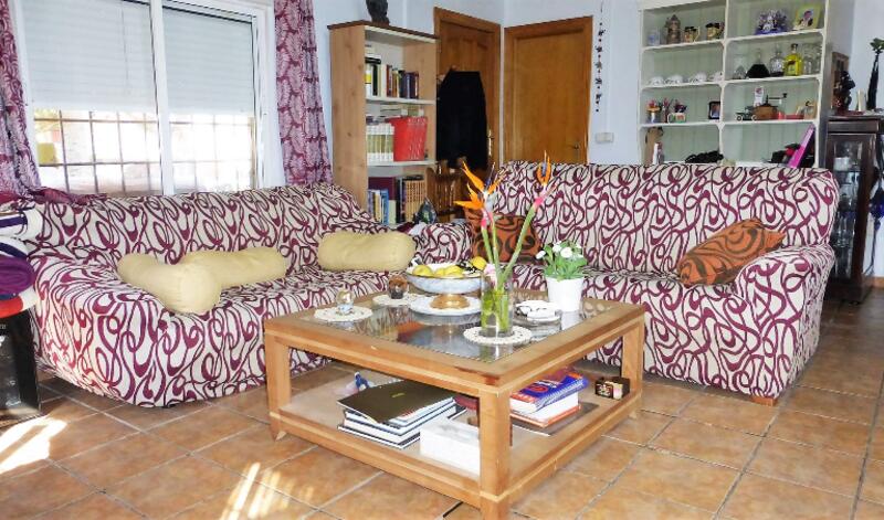 2 Schlafzimmer Landhaus zu verkaufen