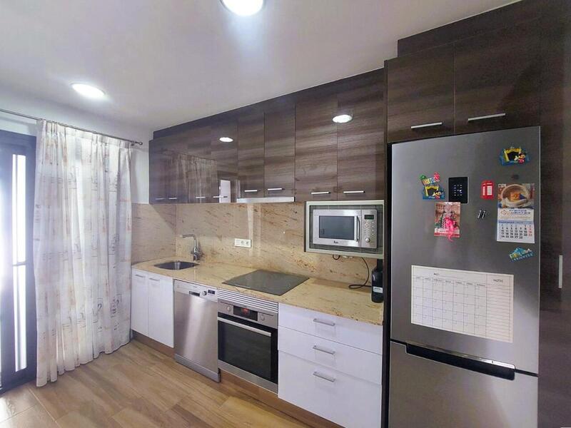 3 bedroom Townhouse for sale