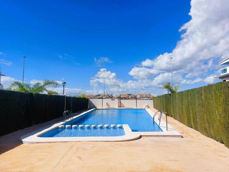 3 bedroom Townhouse for sale