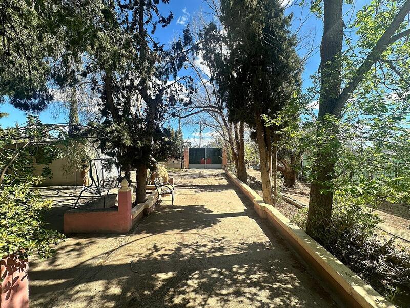 3 chambre Auberge à vendre