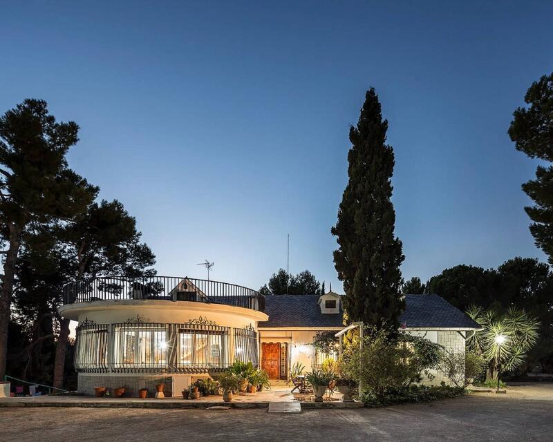 Villa Te koop in Monóvar, Alicante