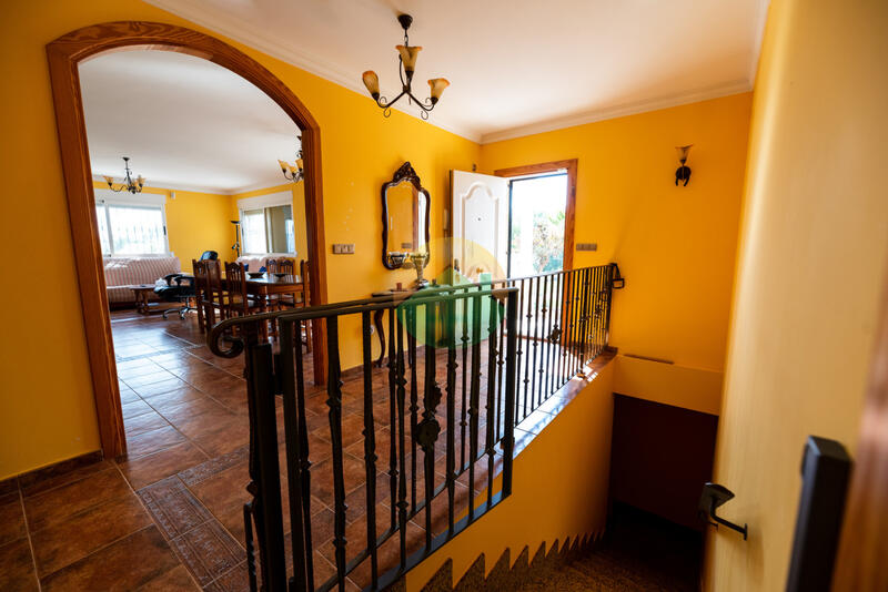 4 bedroom Country House for sale