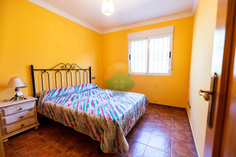 4 bedroom Country House for sale
