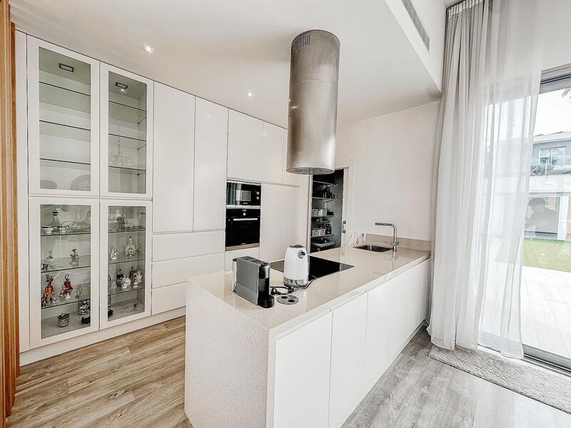 3 Cuarto Villa en venta