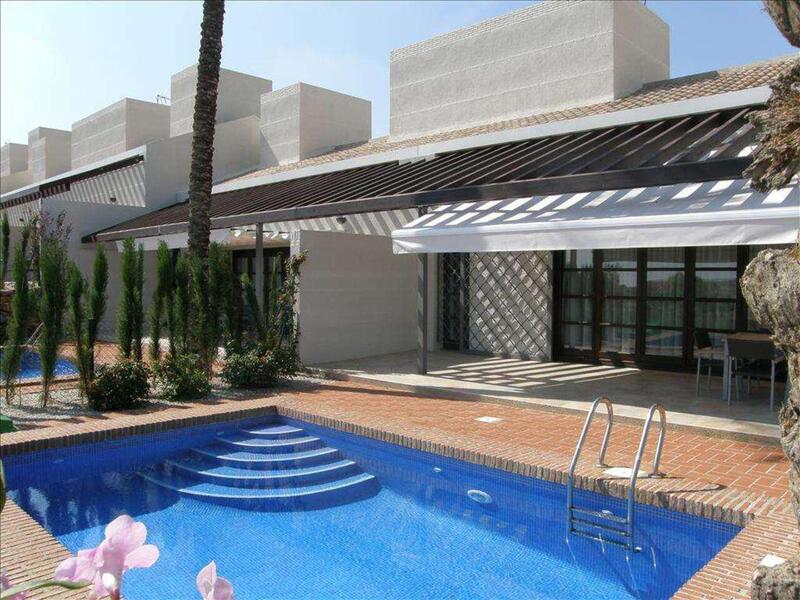 Villa til salgs i Campo de Golf, Murcia