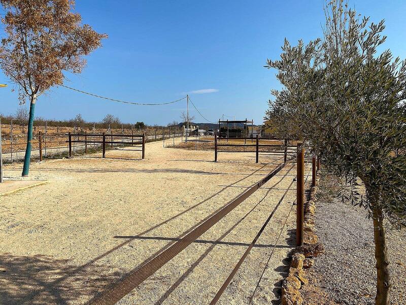 4 Cuarto Casa de Campo en venta