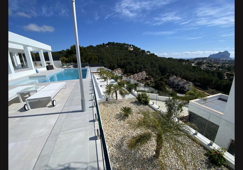 4 Cuarto Villa en venta
