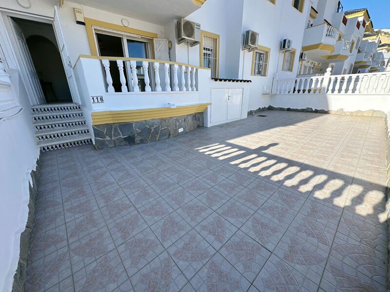 2 Schlafzimmer Villa zu verkaufen