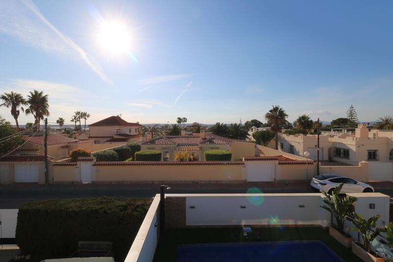 4 bedroom Villa for sale