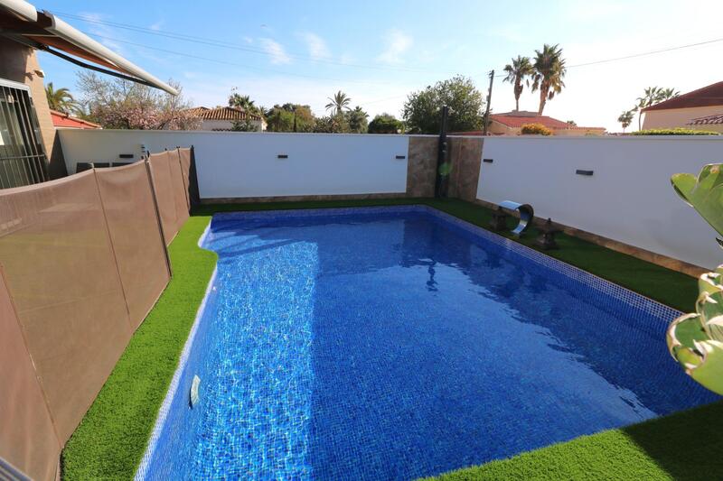 4 bedroom Villa for sale