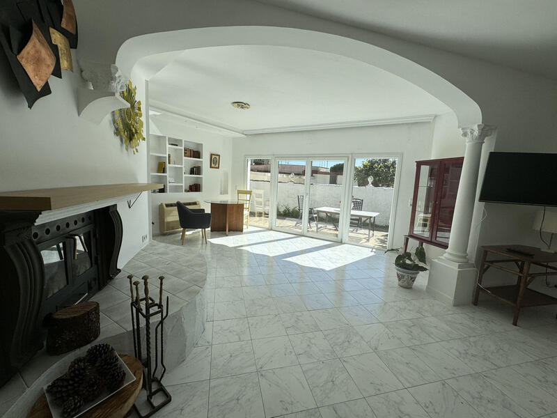 3 bedroom Villa for sale