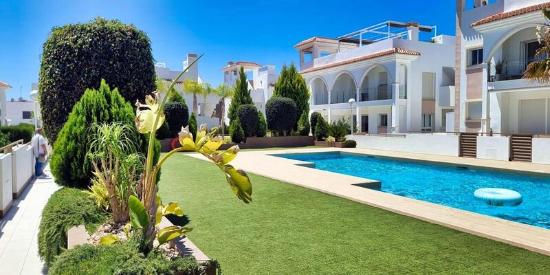 2 Cuarto Villa en venta