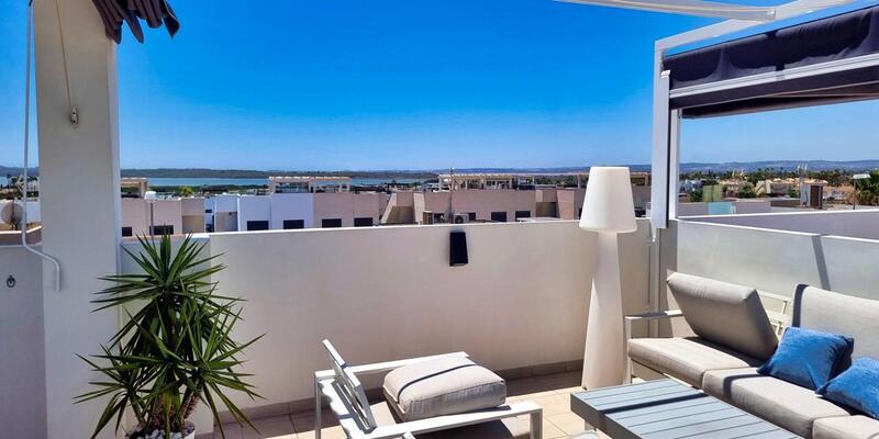 2 Cuarto Villa en venta