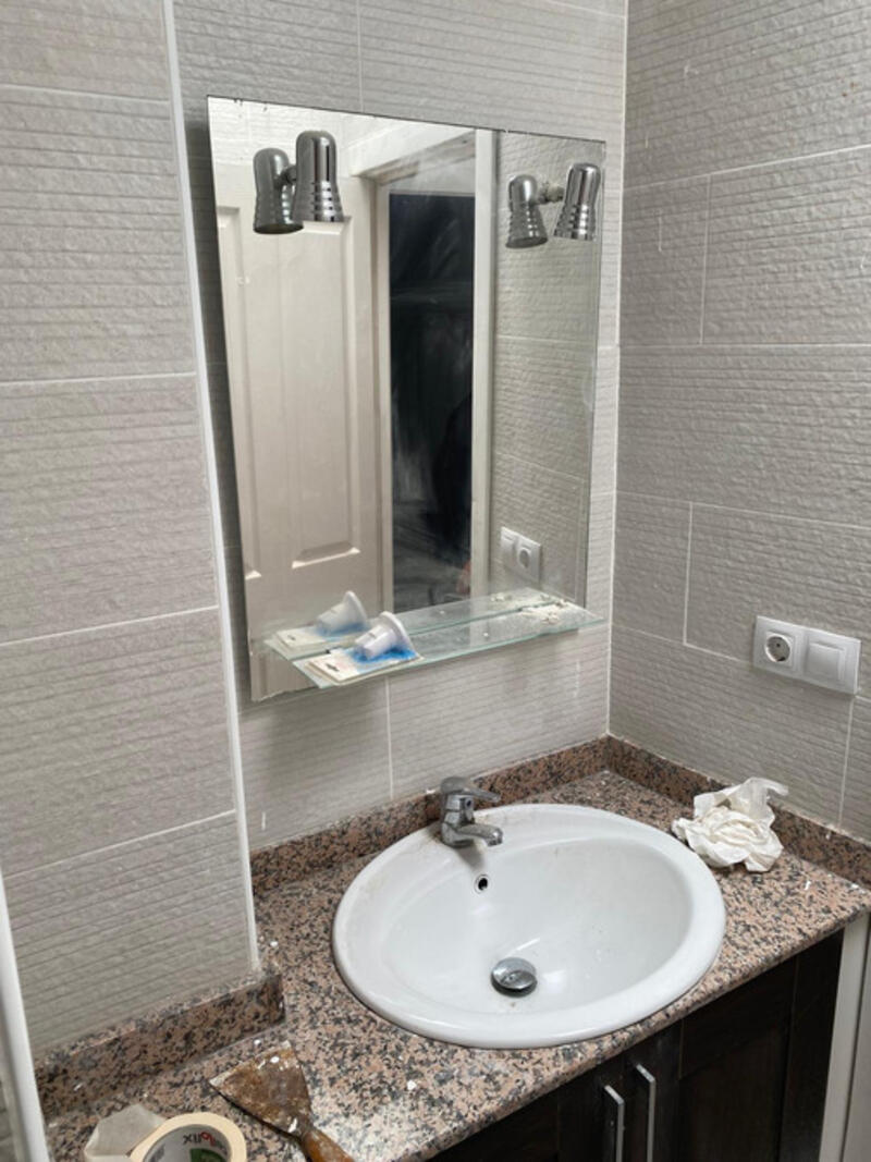 2 Cuarto Adosado en venta