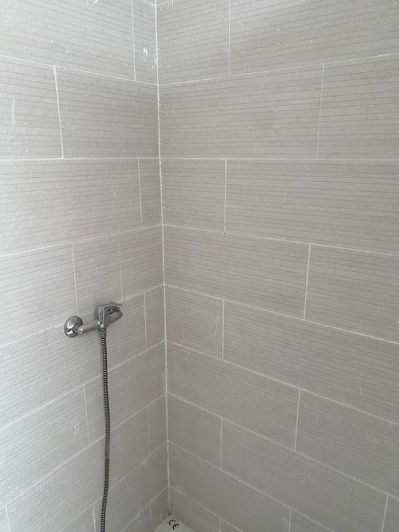 2 Cuarto Adosado en venta