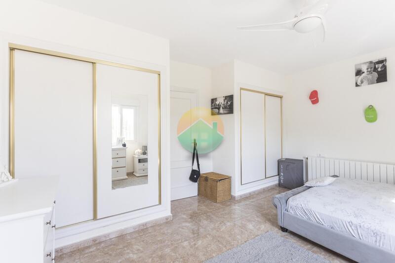 5 soveværelse Villa til salg