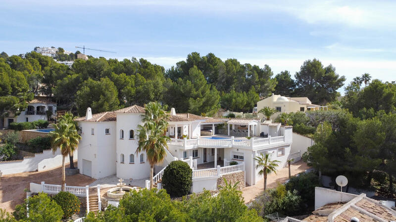 Villa til salgs i Altea, Alicante
