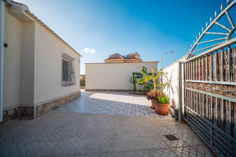 4 slaapkamer Villa Te koop