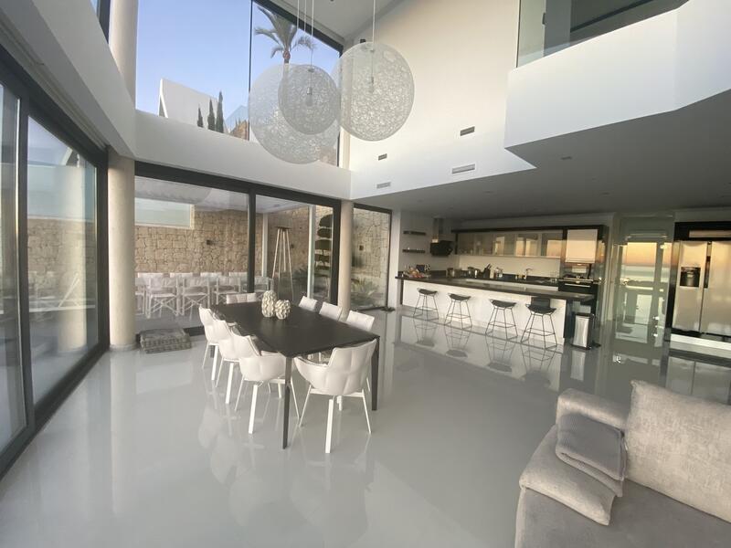 5 slaapkamer Villa Te koop