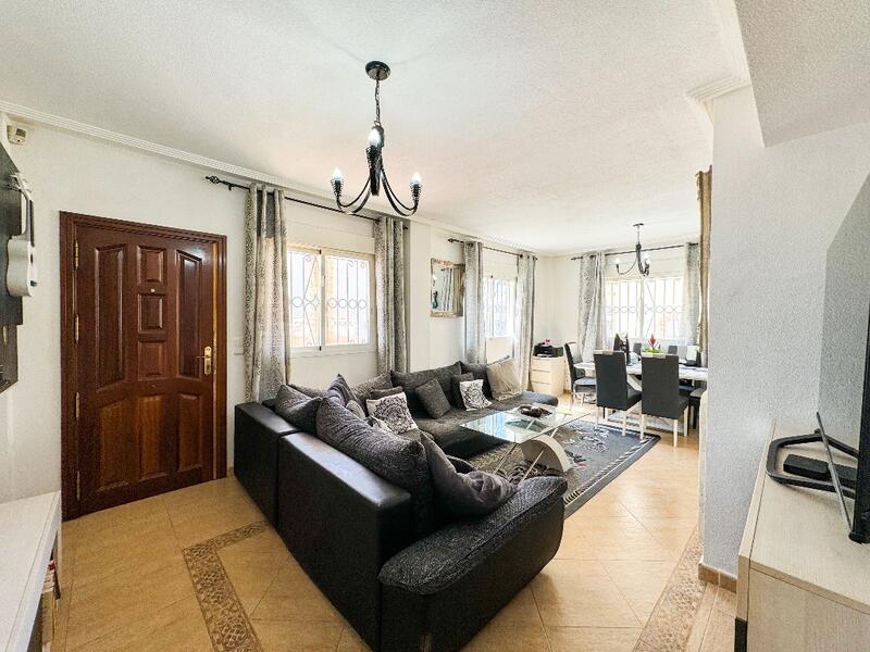 4 soveværelse Villa til salg