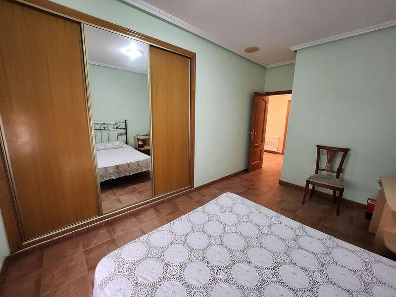 4 Cuarto Villa en venta