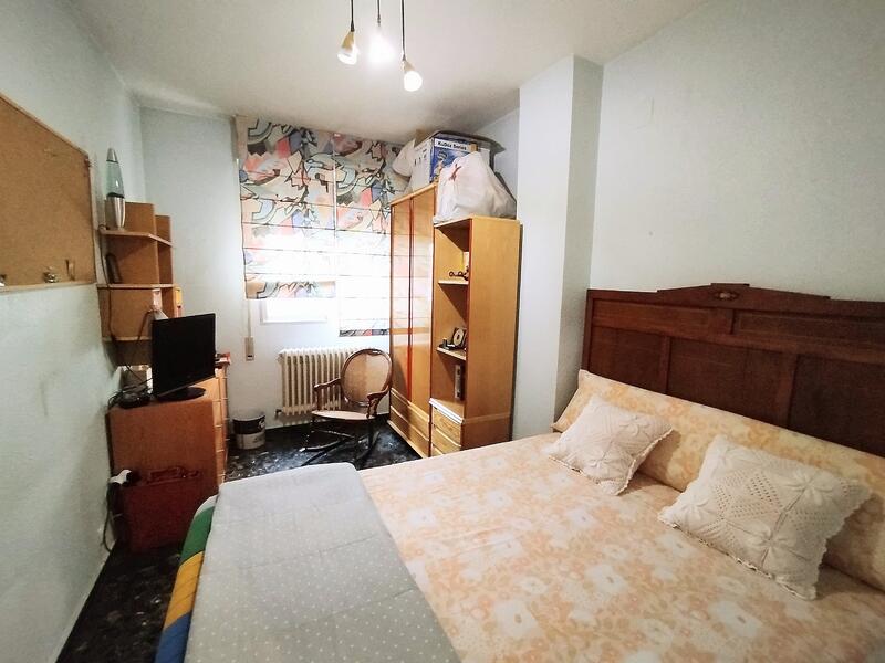 4 Schlafzimmer Stadthaus zu verkaufen