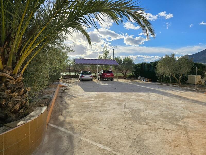 3 спальная комната вилла продается