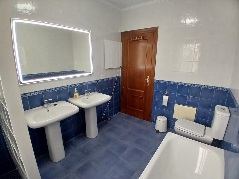 3 Cuarto Villa en venta