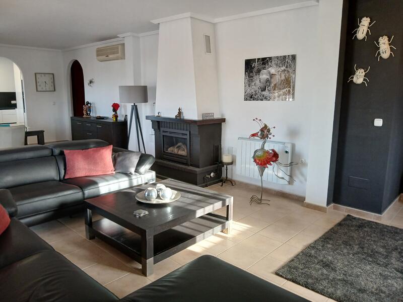 3 Cuarto Villa en venta