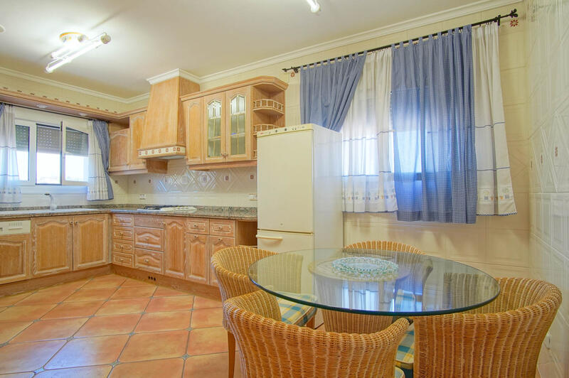 8 Schlafzimmer Villa zu verkaufen