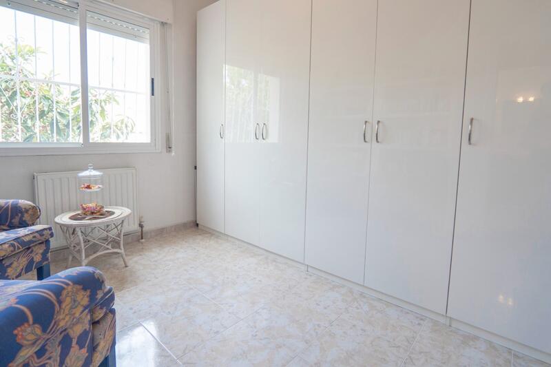 5 bedroom Villa for sale