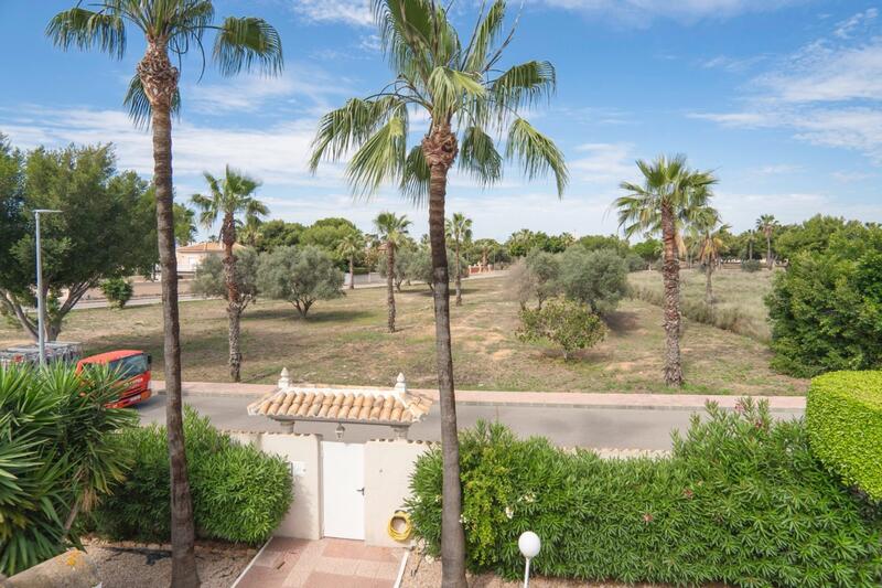 5 bedroom Villa for sale