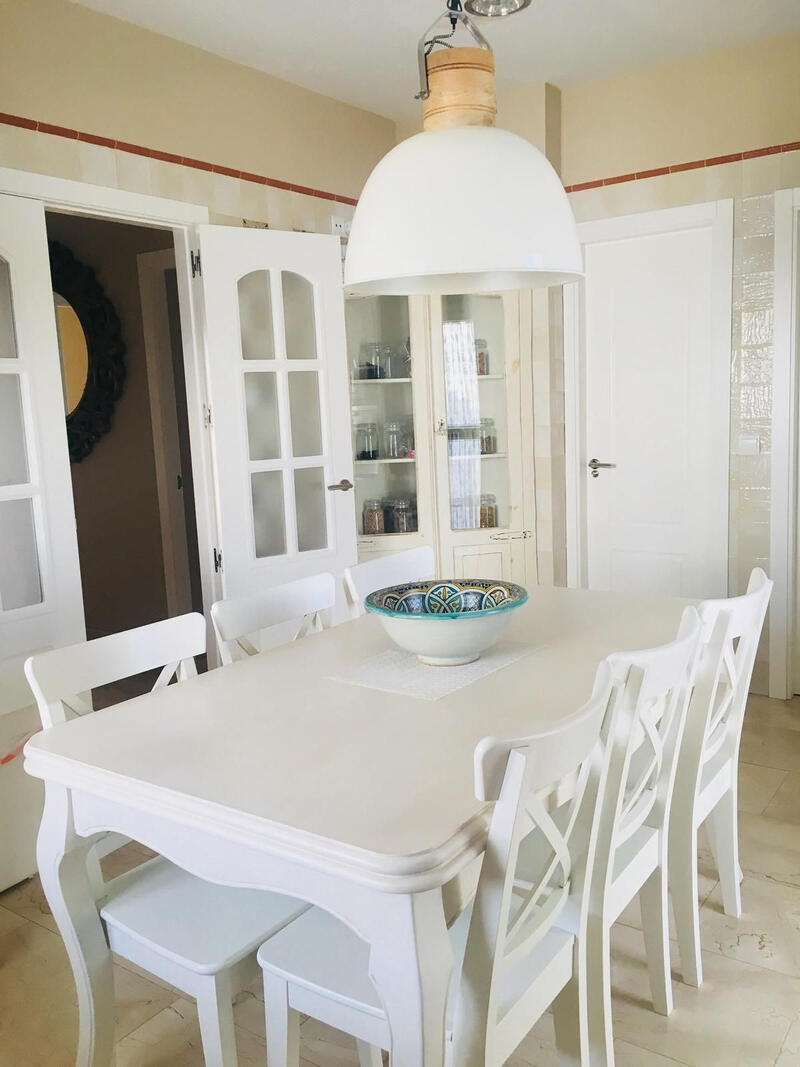 5 bedroom Villa for sale