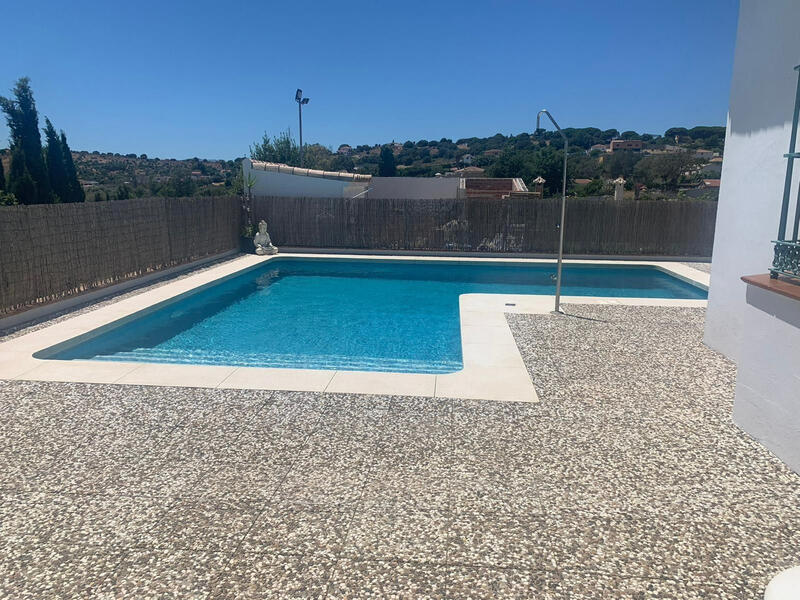 5 bedroom Villa for sale