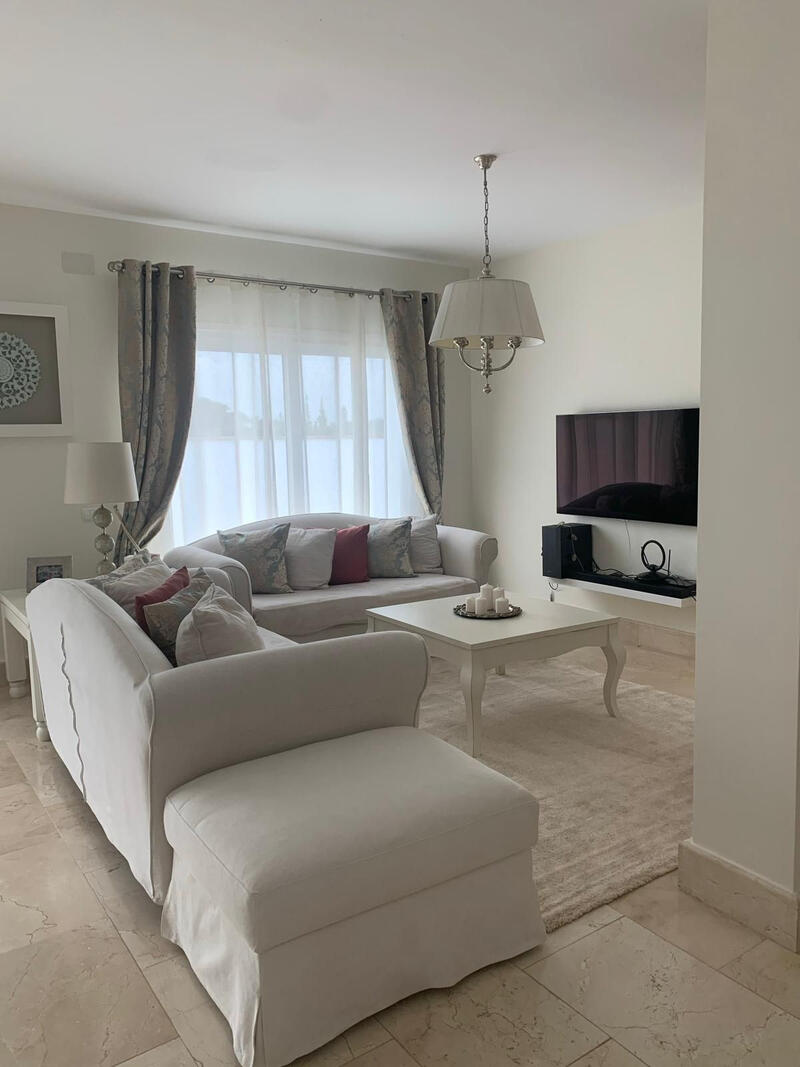 5 bedroom Villa for sale
