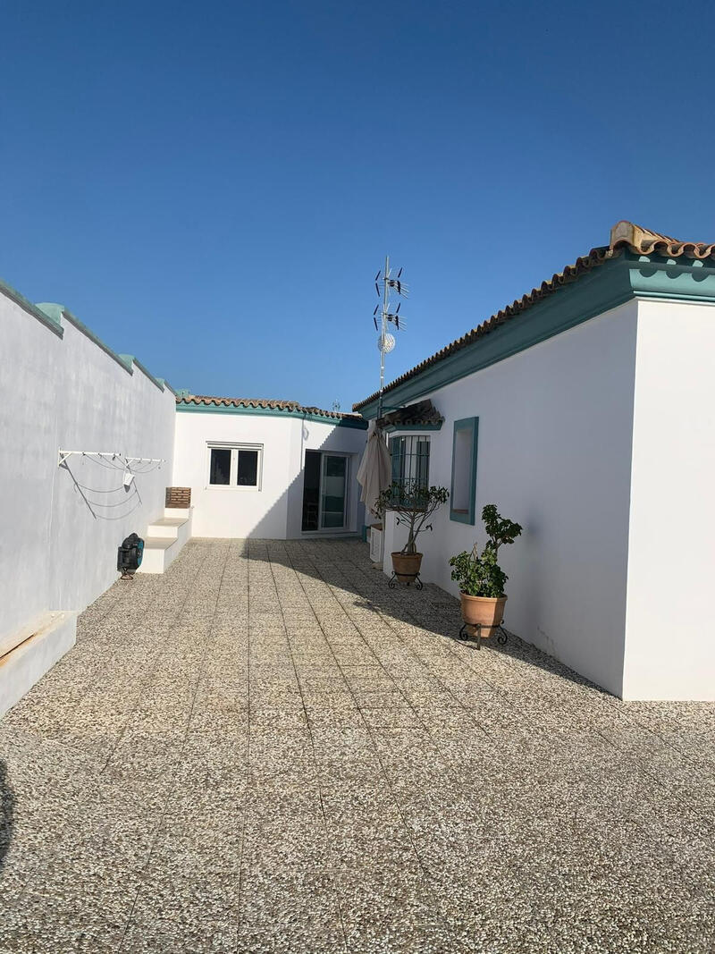 5 bedroom Villa for sale