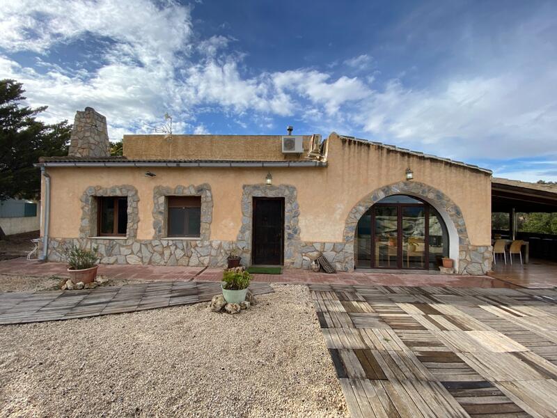 Landhaus zu verkaufen in Sax, Alicante