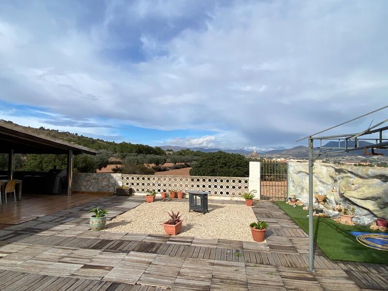 2 Cuarto Casa de Campo en venta